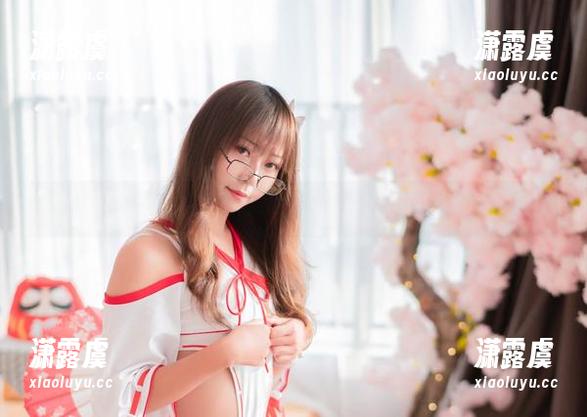 Money冷冷 Money冷冷修女的反差合集:那点儿不可言说的分享