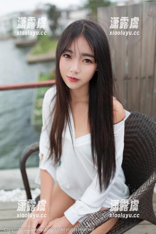 TGOD推女神-黄可christine TGOD推女神 - 网络狂欢,黄可christine的裸足作品等你去网盘扫码!