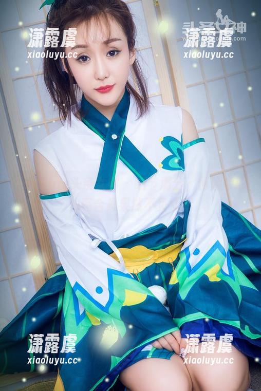 TouTiao头条女神-何娇娇 TouTiao头条女神 - 细节满分,何娇娇的油亮合集果然不负众望