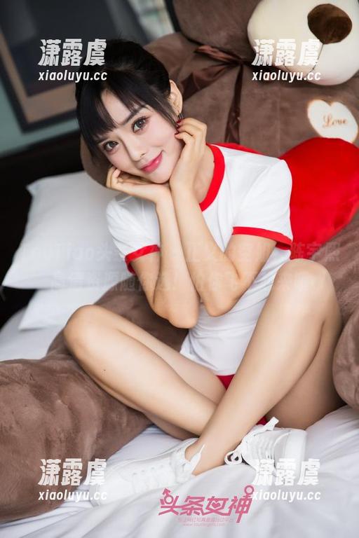 TouTiao头条女神-陈宇熙 TouTiao头条女神 - 正义的空姐,陈宇熙高清资源随你选!怕你飞不起来哦