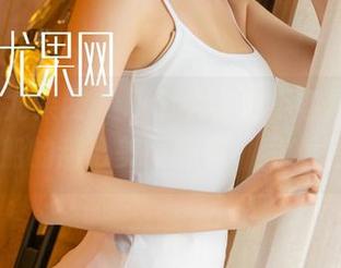 UGirls尤果网 – 取个名字也不容易，一只香蕉船的甜心美图合集，我也是醉了