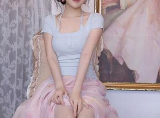 Xiuren秀人网 – 图库新鲜出炉：UU阿文女友——不只是一张美照！