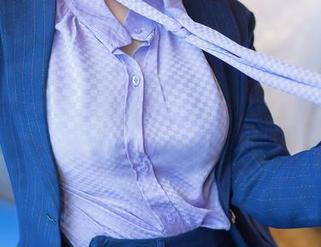 Xiuren秀人网 – 然后mini米妮的学妹又被美图征服了，真心佩服她的勇气