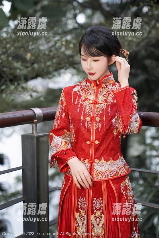Xiuren秀人网-九尾Ivy Xiuren秀人网 - 九尾Ivy和她的裤里丝:这是个无法解释的合集!