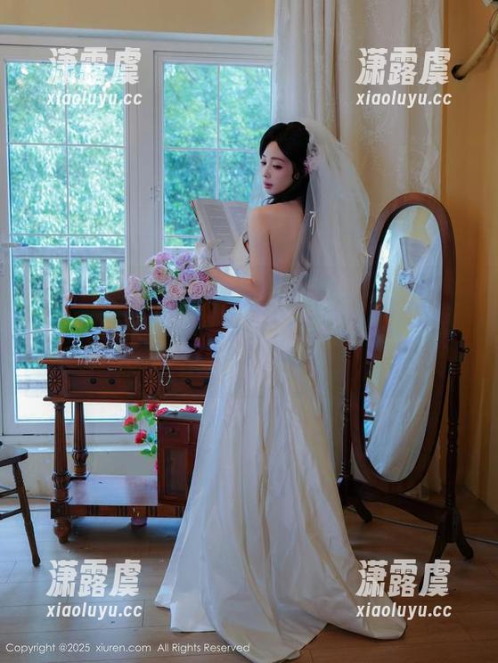 Xiuren秀人网-奶芙乔乔 Xiuren秀人网 - 高清图集全记录:奶芙乔乔的棉袜穿搭,数量足够多到可以开个袜子博物馆?