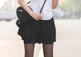 Xiuren秀人网 – 披上女王外衣的小逗逗，作品集里藏着多少趣闻？