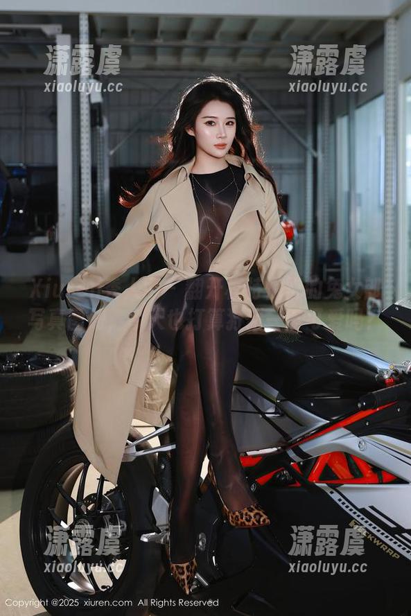 Xiuren秀人网-模特悦悦 Xiuren秀人网 - 翻开模特悦悦的兔女郎写真图册,今天也打算狩猎一下可爱吗?