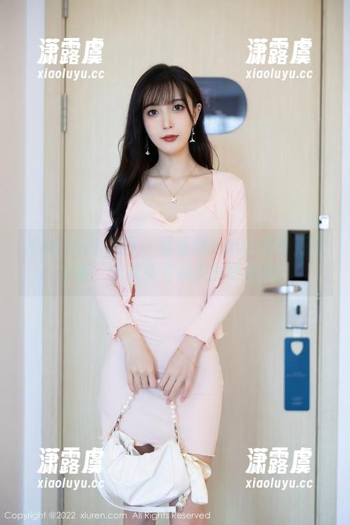 Xiuren秀人网-董媛媛Janel Xiuren秀人网 - 董媛媛Janel变身万圣女巫,赶紧来看看美图跟资源!