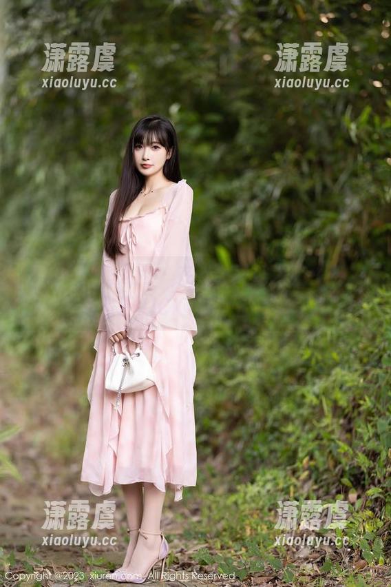 Xiuren秀人网-陈雅漫VICKY Xiuren秀人网 - 在浴缸里翻滚的快乐,看陈雅漫VICKY的原图不惜一切
