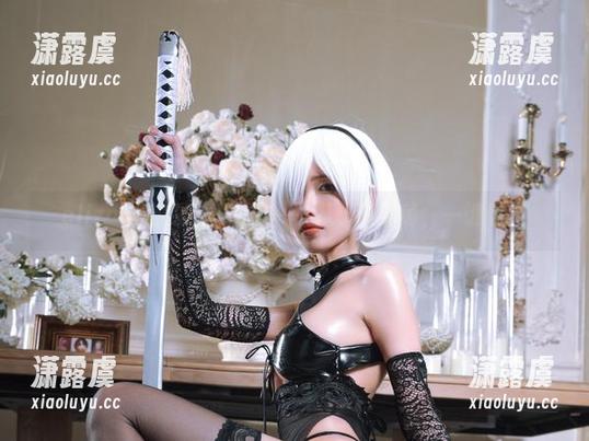 eliza喵喵 eliza喵喵的短裙时光——从cos到萌,一键切换