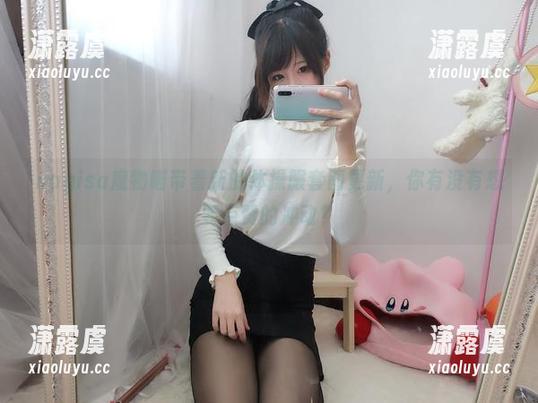 nagisa魔物喵 nagisa魔物喵带着新的体操服套图更新,你有没有想要点赞的冲动?