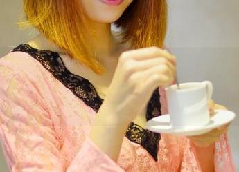 pans – 可儿和她的护士梦：写真中满满的可能性…