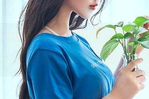 partycat轰趴猫 – 学姐到手，套图在握，Ellie艾栗栗的资源总是让人好奇！