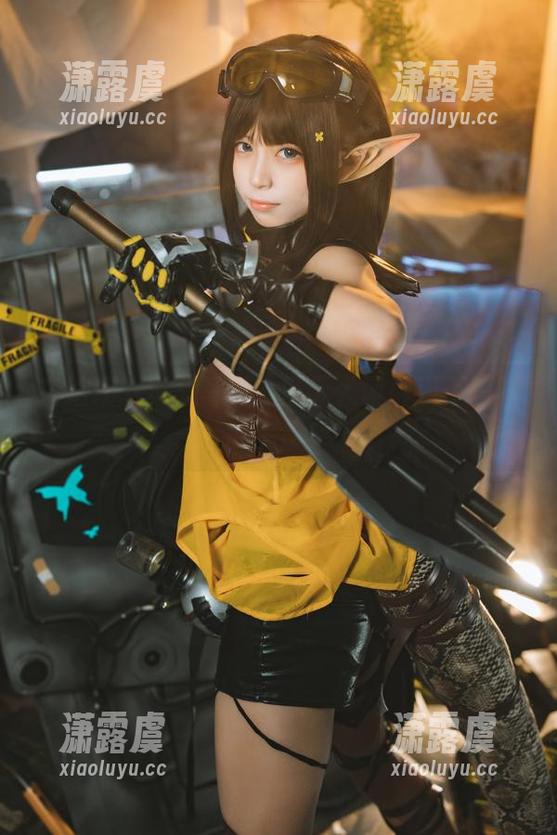 森蚺精一定制写真，三无人型展现不一样的美感！