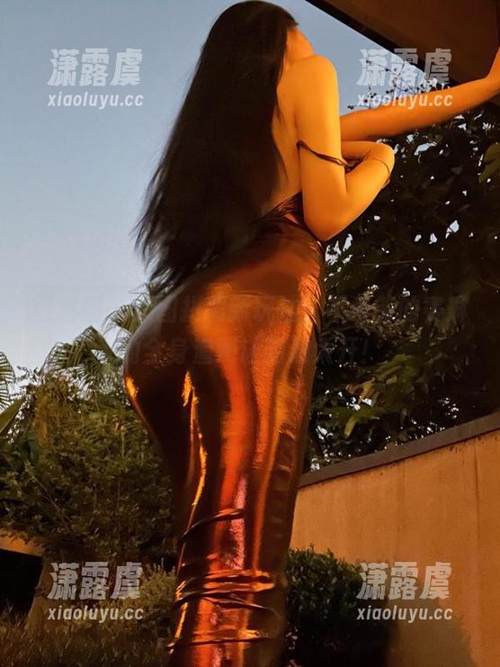 不爱笑的赛琳 微密圈 - 原图拼图新玩法,不爱笑的赛琳的全身渔网让脑洞大开!