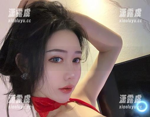 不爱笑的赛琳 微密圈 - 不爱笑的赛琳又放大招,秘书风格的原图更新真是别出心裁。