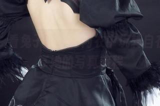 丽柜 – 看兔子如何在内衣中玩转自在，分享她的写真旅程