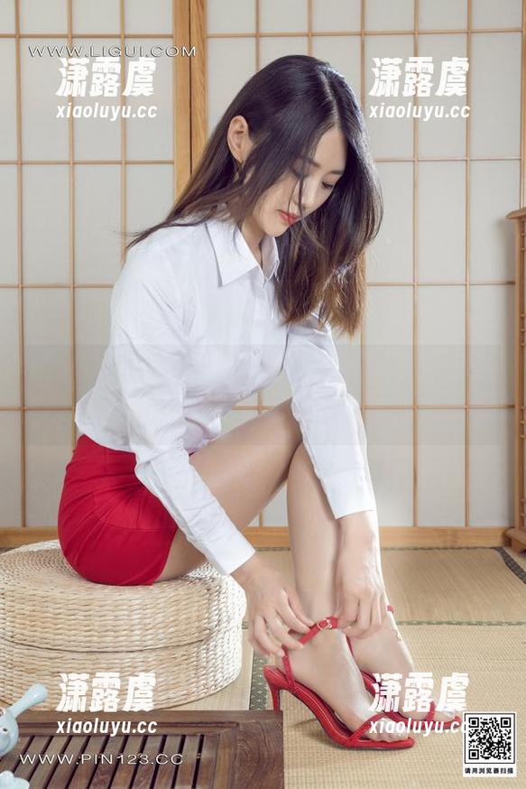 丽柜-语寒 丽柜 - 语寒的女神私拍,不小心让小编心中有了点小悸动~