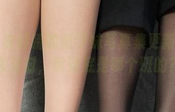 丽柜 – 被钟晴的新学妹写真集更新搞得捉襟见肘，他到底是哪个班的？