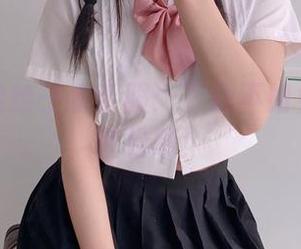 二阶堂宅绘子水手服：下载不如免费觉得轻松哦！