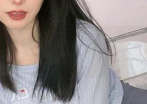 “倦倦喵”又来了，露背裙是为了显示背影的美，原图福利打包送哦！