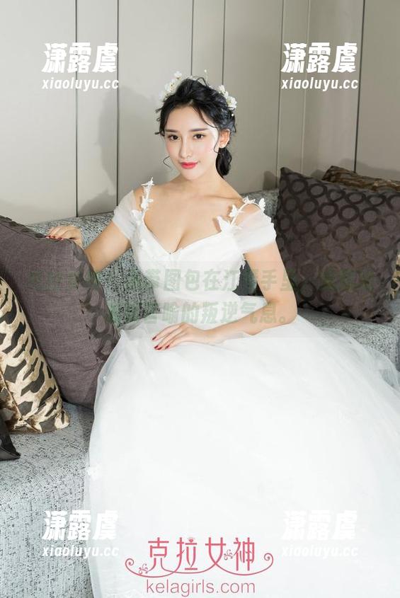 克拉女神-江琴 克拉女神 - 吊带图包在江琴手里,流露出难以言喻的叛逆气息。