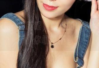 克拉女神 – 别眨眼，雅楠的内衣作品集更新！你敢说不看？