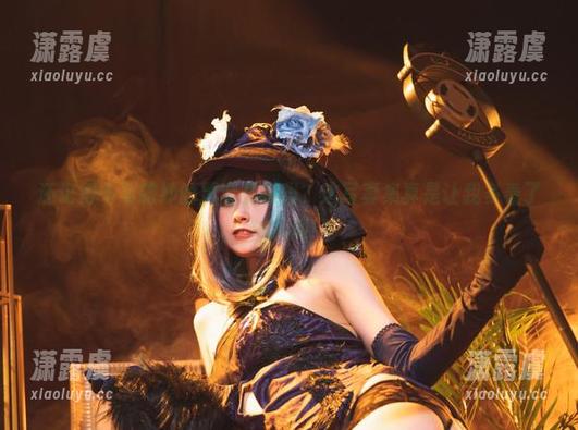 还记得冬马路纱的那套礼服吗？这写真集真是让我多看了好几遍！
