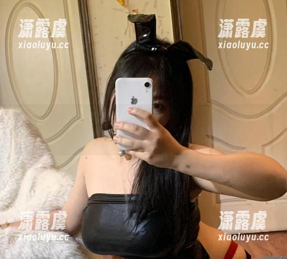 可爱的肉巴 微密圈 - 可爱的肉巴的兔女郎:看这身姿,图片分享但是小心心脏啊。