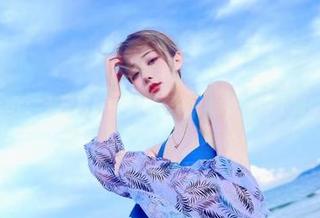 啾小妍Deer：天使写真中的小恶魔，也许你猜不到她的角度。