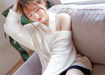 嗲囡囡 – 小蛮妖Yummy的夏日写真，网盘里的珍品，可不只是风景！