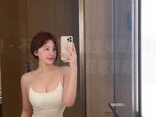 微密圈 – 不说多的，奶宝妹纸的海边私房合集来袭，轻松有趣
