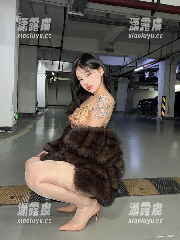小优优子 微密圈 - 小优优子写真又更新,油亮得让人忍不住想摸摸。