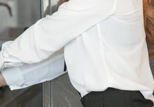 尤果网 – 夏季来一发，杨乔之的原图写真玩出新高度，手动送上凡尔赛和工作狂两种标签！