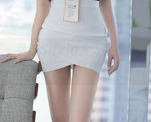 尤蜜荟 – 易阳Silvia大人在《清纯图集》里的纯态，心思别太复杂。