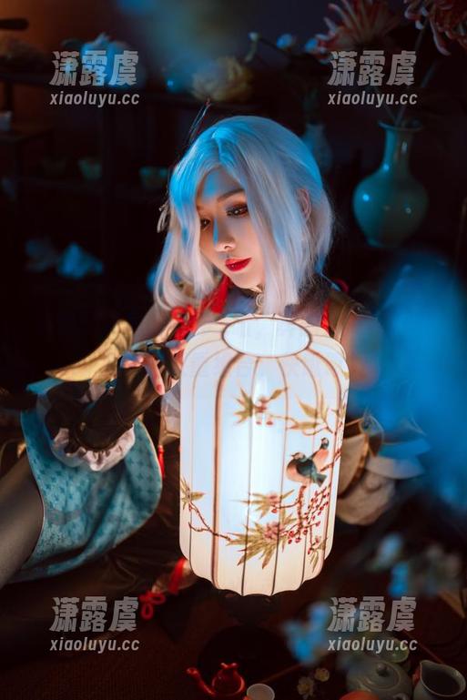 申鹤写真里的希希_啾，真的是“图”“搞”的双重组合，快瞅瞅！