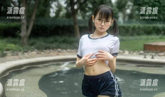 幼水铃衣 幼水铃衣的全套丝袜:原图还原纯粹感,这样的腿,我能看一天。