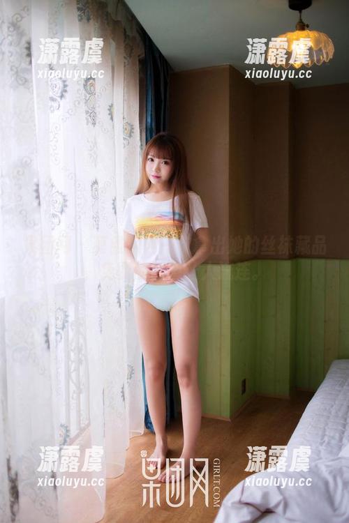 果团网-莫雅淇 果团网 - 莫雅淇再一次拿出她的丝袜藏品,免费的图包让人流连。