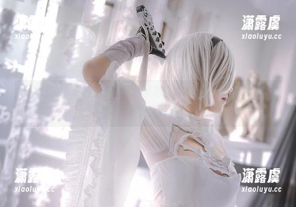 桜满三时 “桜满三时”的运动套图,像是提醒我去健身,但我只想躺着看...啥时候能现实点?