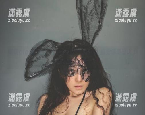 樱晚gigi 樱晚gigi在清衣与池的交织下,真让人感觉像是坠入了一幅静谧的画卷~