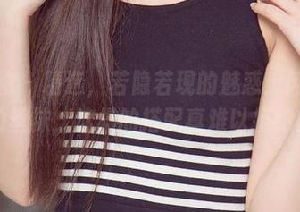 爱尤物 – 精选，若隐若现的魅惑：芮晓颖的丝袜，这样的搭配真难以拒绝。