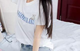 物恋传媒 – 嘟嘟带你玩转气垫梳老头乐挠脚剧情，资源随时供奉！