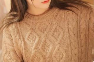 小黄人or猫九酱，最新cos让人想问：人生到底选择哪个？
