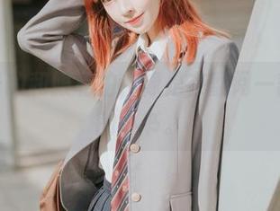 祖木子的和服私拍，像是在翻阅一部时光的小书。