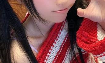 小心了！神沢永莉的裸足合集不停闪现的壁纸，别说我没提醒你。