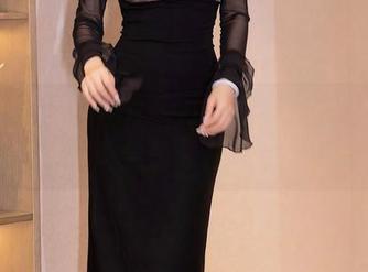秀人网 – Jennifer小若黑白写真，资源里的别致场景是否在悄悄打招呼？