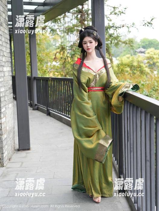 秀人网-娜比 秀人网 - 高清写真里,娜比的花嫁梦,比现实还要撩人。