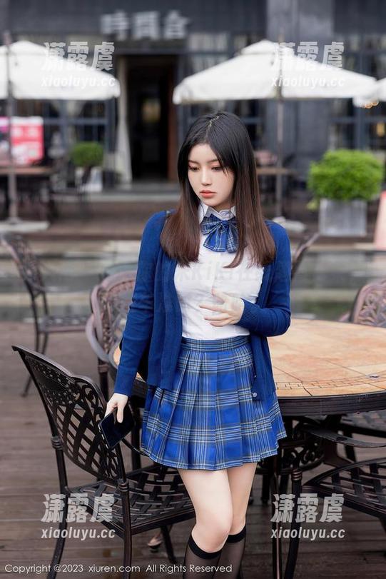 秀人网-宋KiKi 秀人网 - 属于你的宋KiKi在线翘臀合集,班车准时?哈哈。