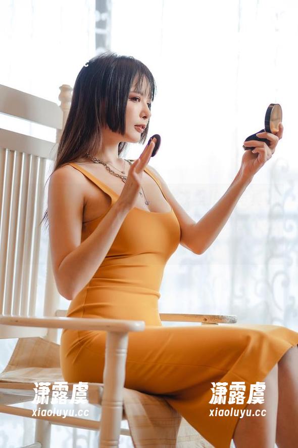 秋和柯基 我也想在秋和柯基的连体衣里拍个写真,不过人家穿上就有气质,咋回事分享个秘诀?
