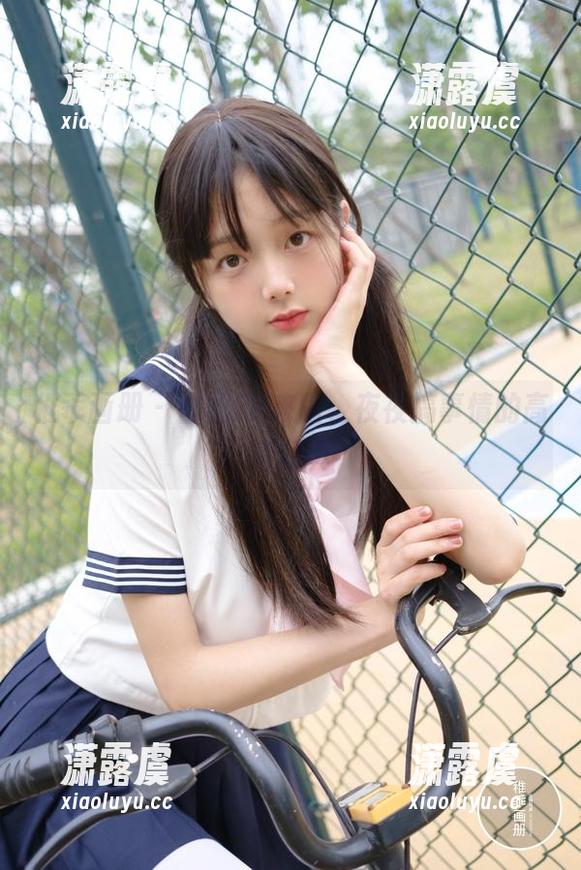 稚乖画册-夜夜 稚乖画册 - 白丝JK来啦,夜夜搞事情的高清写真